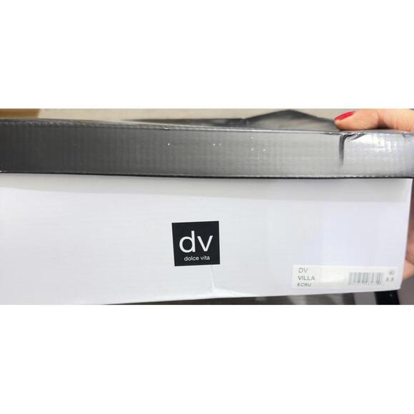 DV Dolce Vita Villa Chelsea Lug Boot Women Size 6.5 - Picture 4 of 4